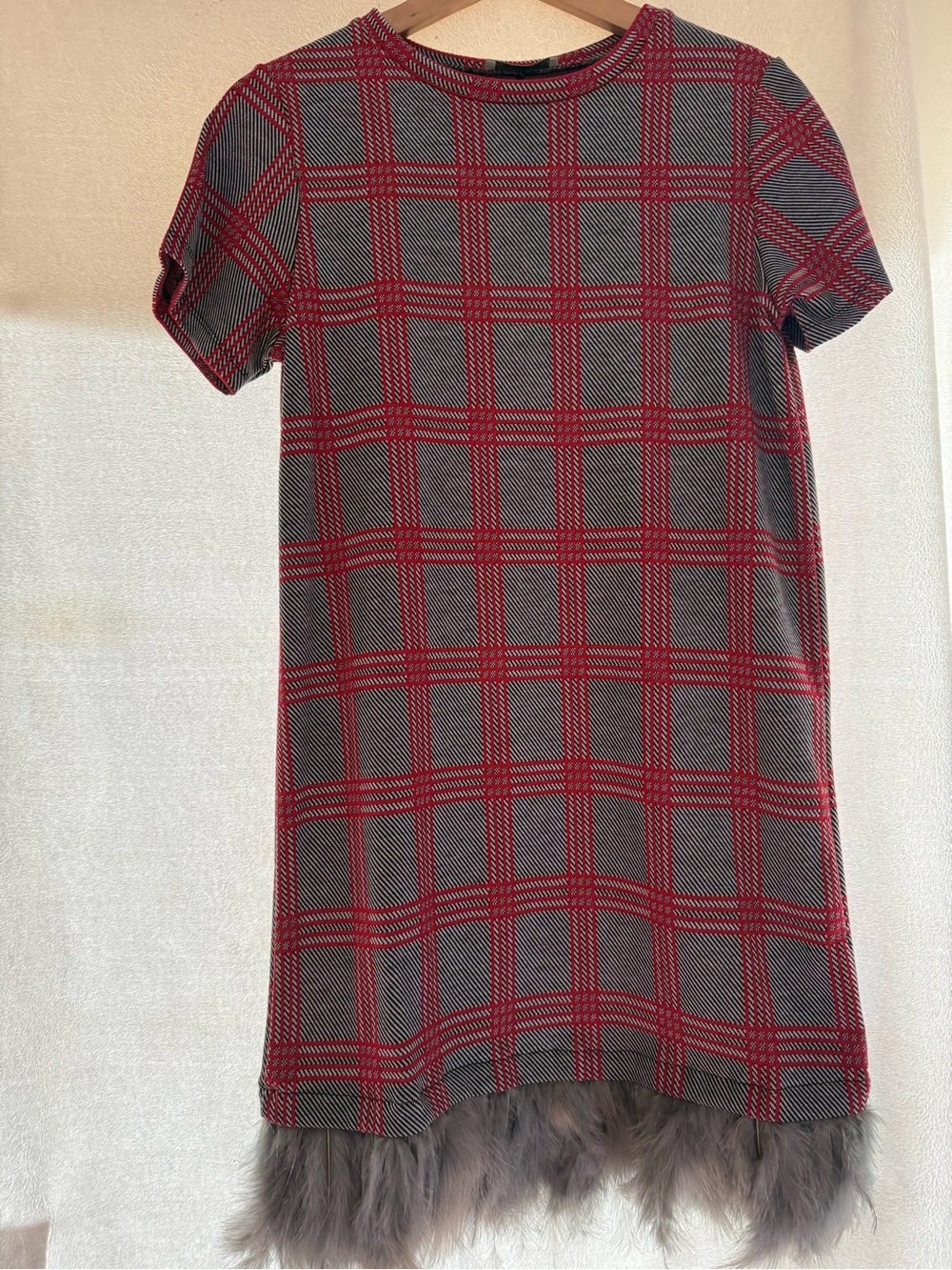 Zara Red/Black Gray Plaid Tartan Dress w/ Feather Hem (Brand New/No tag) size S